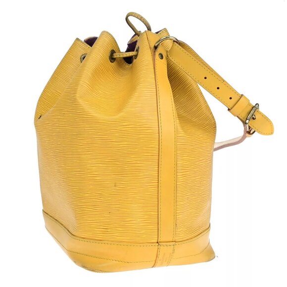 LOUIS VUITTON LV Noe GM Drawstring Shoulder Bag Epi Leather - Picture 5 of 16